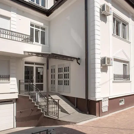 Magellan Family Lux Aparthotel Novi Sad